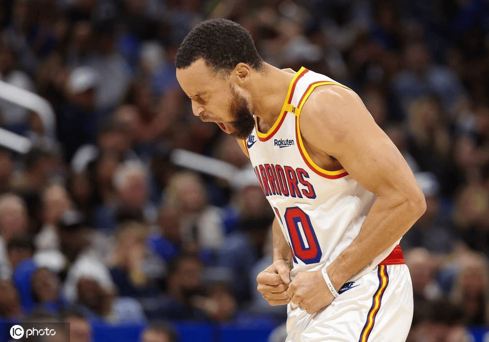 爱游戏官网-关于库里连续十场比赛得分超过最后时刻胜出，G2不断突破！引发球迷热议的信息